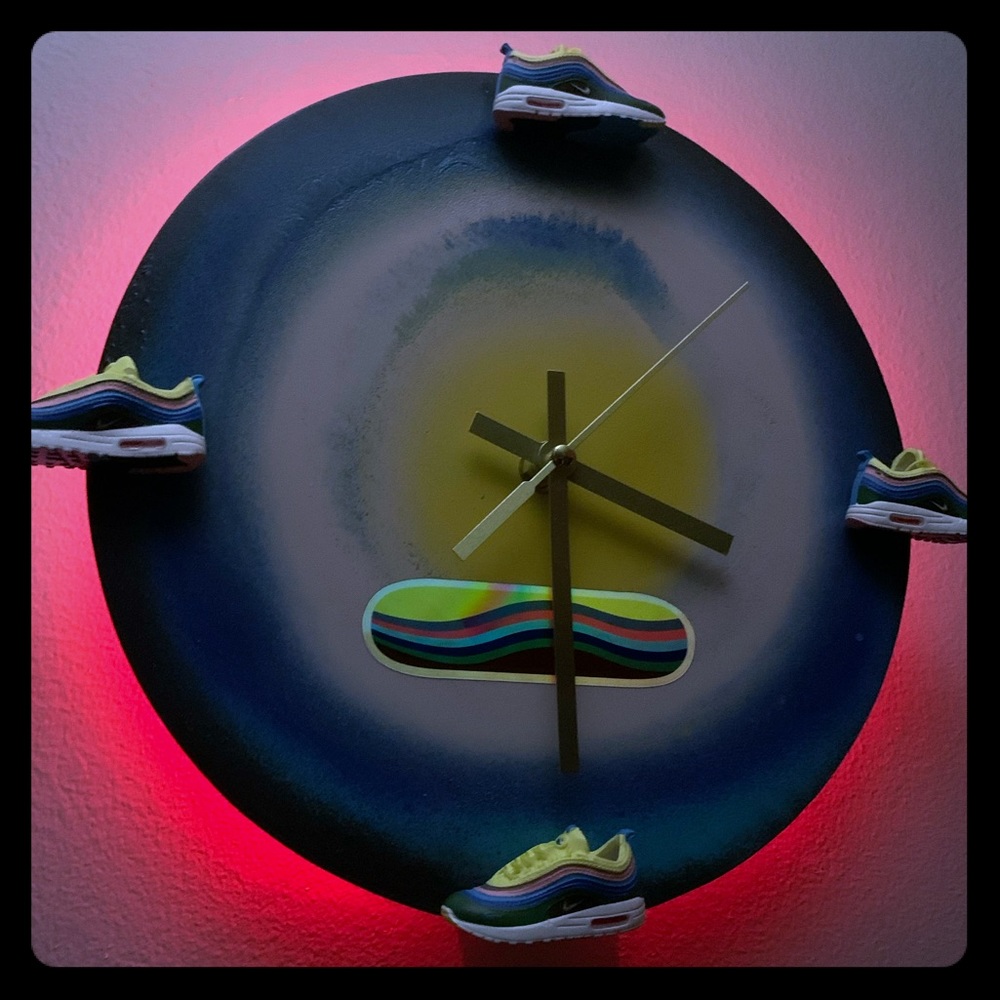 Sean Wotherspoon Wave LED Wall Light
